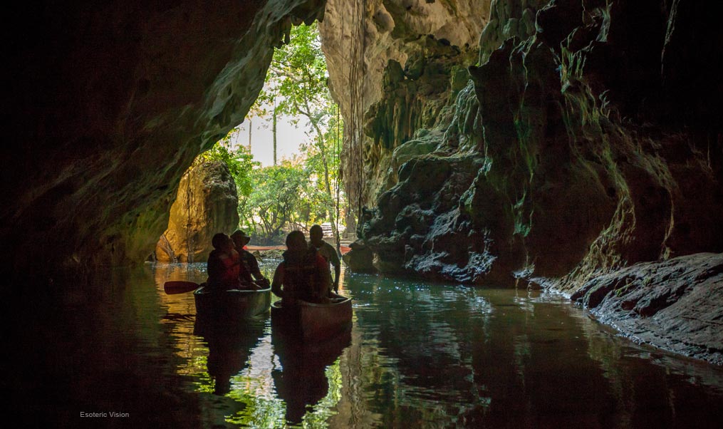 Barton Creek Canoeing Tour