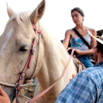 Belize Xunantunich Horseback Riding Tour