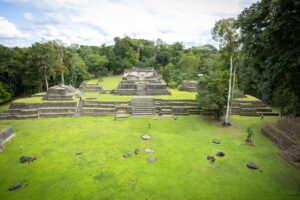 belize mayan ruins