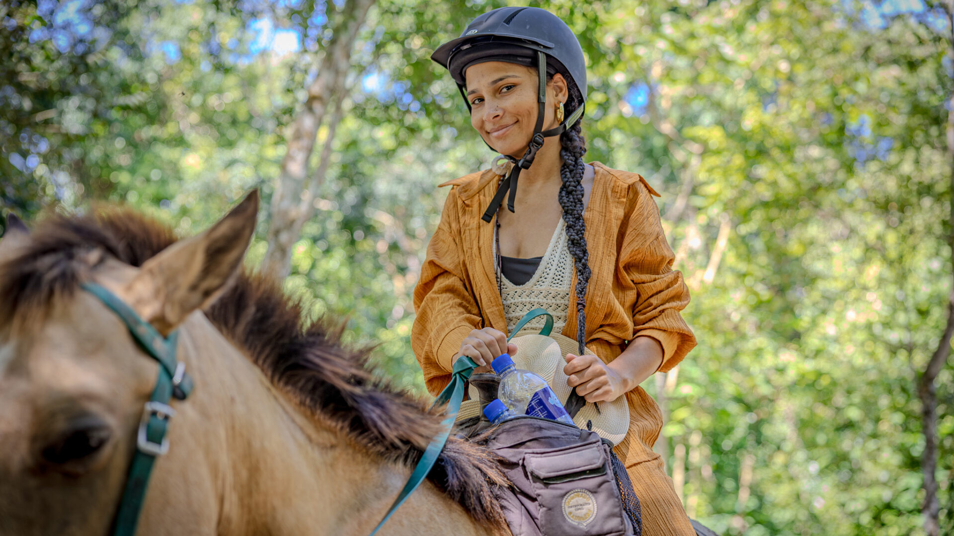 Horseback riding in Belize