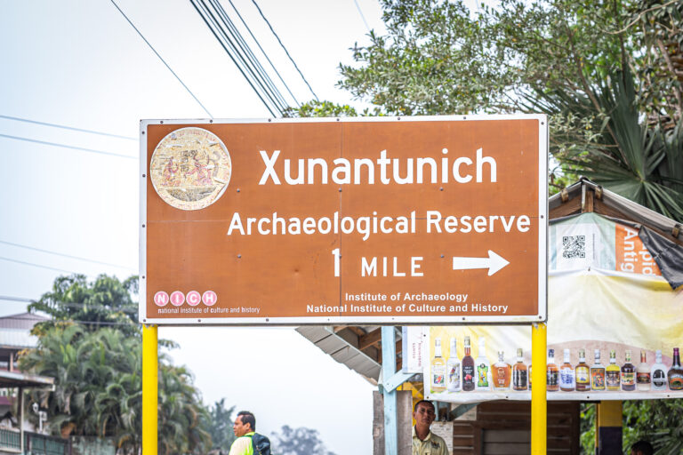 Xunantunich Belize