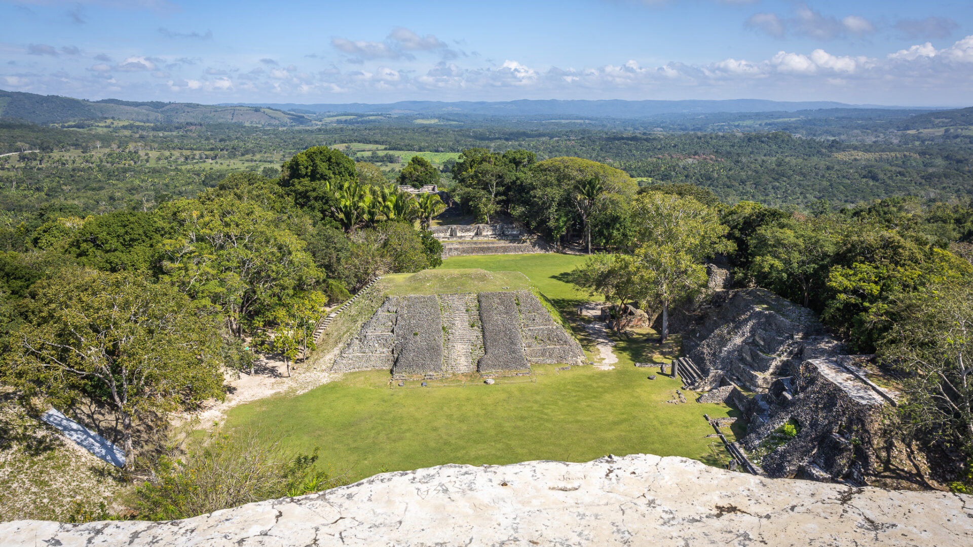 Xunantunich Belize