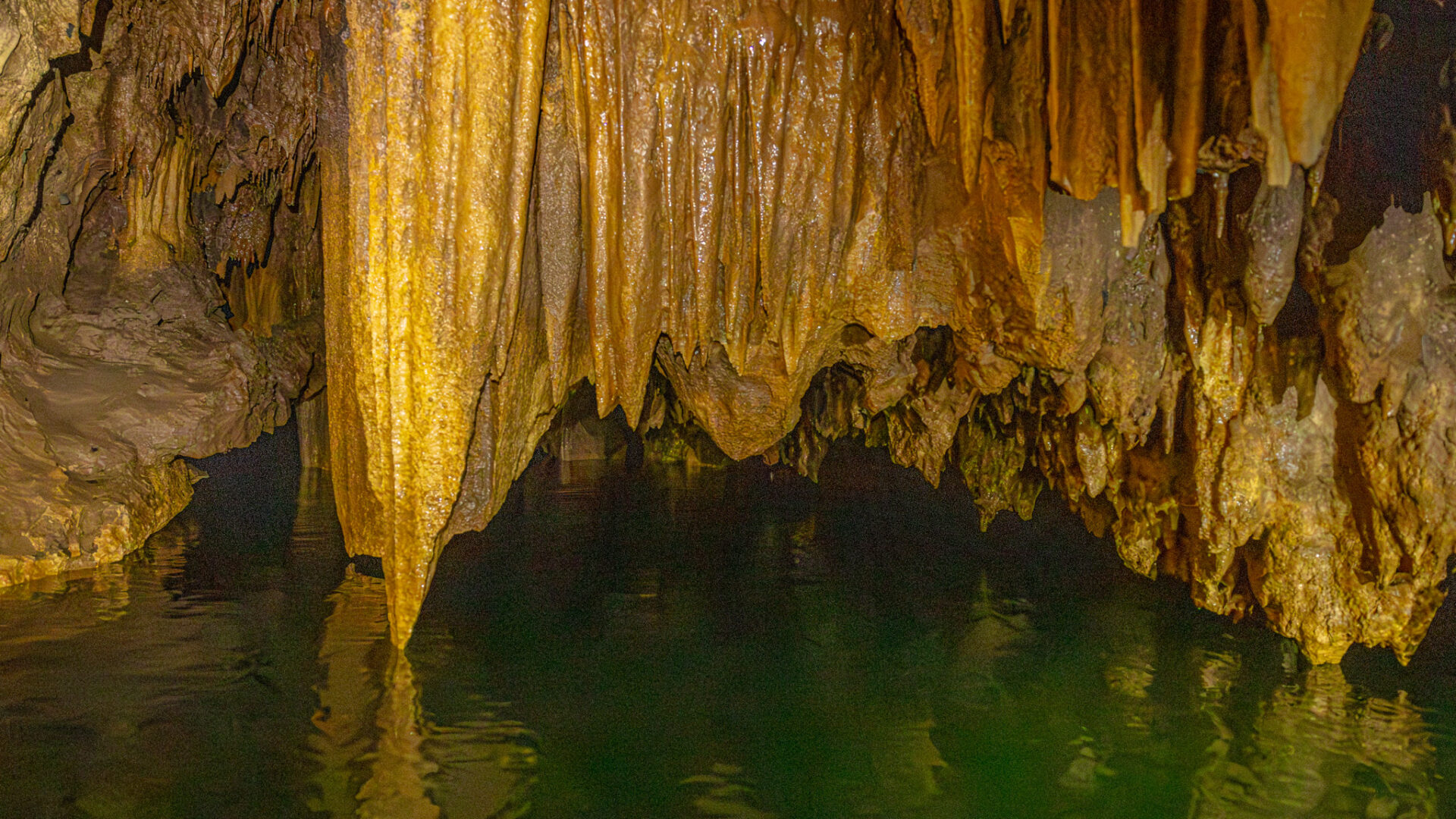 Cave Canoeing in Belize