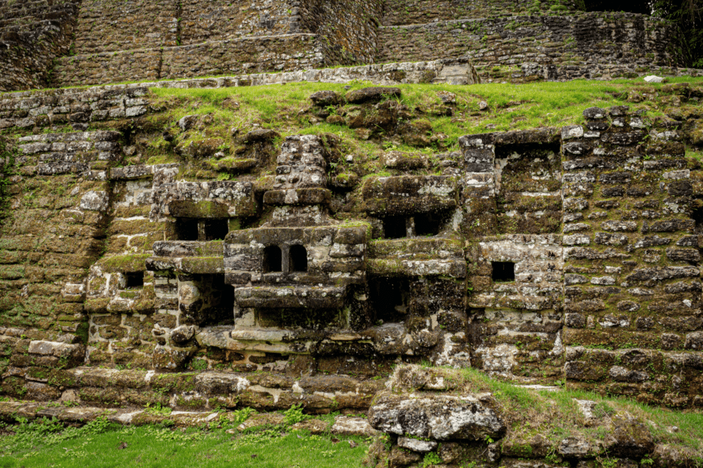 Lamani Tour Belize